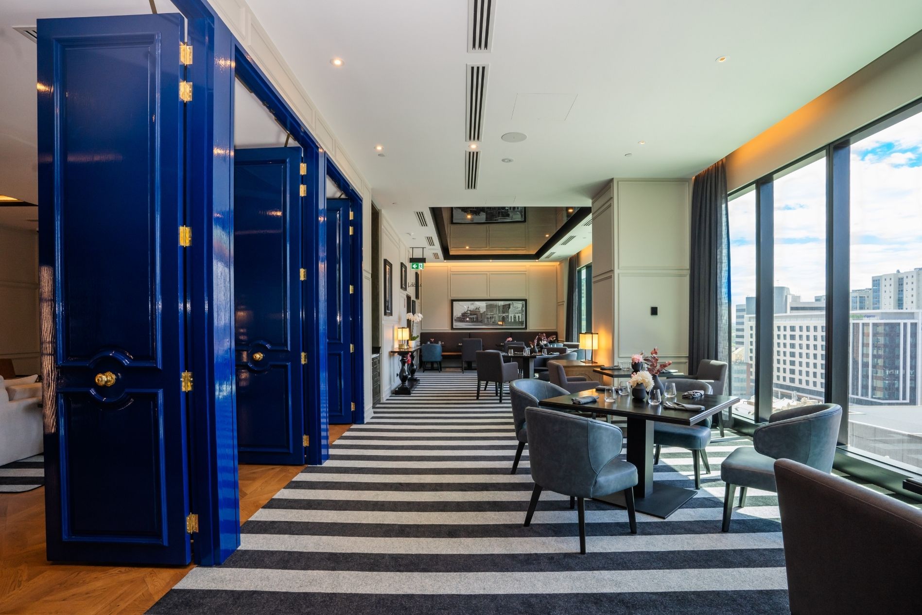 Club Millesime Dining